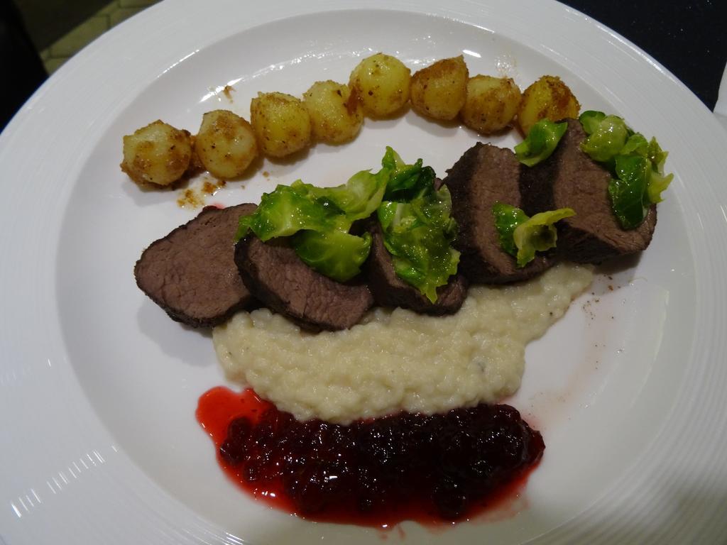 加思索夫尊金德恩兰姆酒店 Wettelsheim 外观 照片